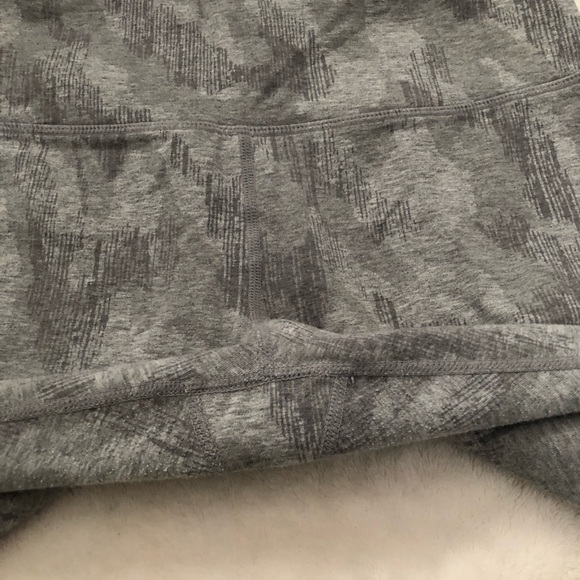 Athleta Sandbar Organic Cotton Be Present Capri - Picture 3 of 7